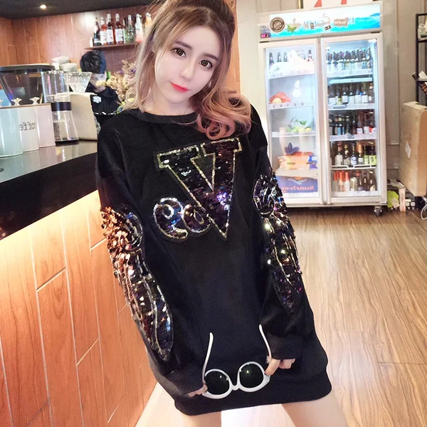 Letter Sequins Velvet Thicken Sweatshirt Round Nexk Sweater Dress Korean Oversized Girls Sequin Stitching Autumn Loose Dress
Letter Sequins Velvet Thicken Sweatshirt Round Nexk Sweater Dress Korean Oversized Girls Sequin Stitching Autumn Loose Dress