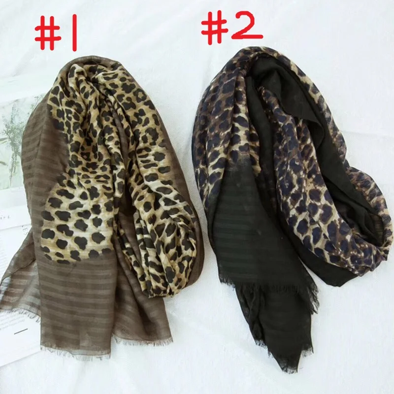 New Design Leopard dot tassel cotton scarf,british style,Winter Foulards Muslim Hijab,animal print leopardo,Soft Wrap Pashminas
New Design Leopard dot tassel cotton scarf,british style,Winter Foulards Muslim Hijab,animal print leopardo,Soft Wrap Pashminas