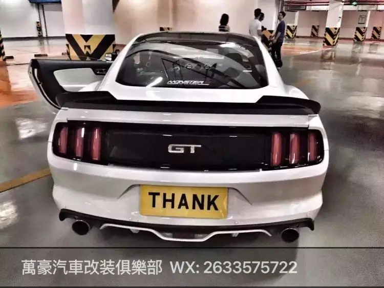 Fit for FORD MUSTANG 2.3 2015-2017 MMD carbon fiber rear spoiler wing
Fit for FORD MUSTANG 2.3 2015-2017 MMD carbon fiber rear spoiler wing