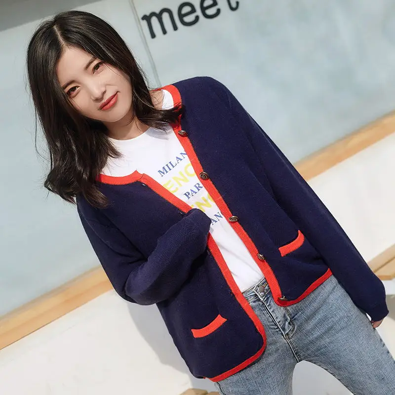 2019 new Sweater Cashmere sweater Women Cardigan Knitted Sweater Coat Long Sleeve Female Casual V-Neck and Round collar Cardigan
2019 new Sweater Cashmere sweater Women Cardigan Knitted Sweater Coat Long Sleeve Female Casual V-Neck and Round collar Cardigan