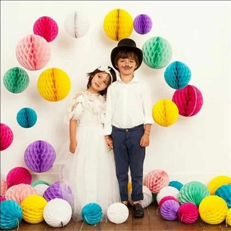 1Pc 2" 4" 6" Multicolor Mini Tissue Paper Flower Honeycomb Balls Home Room Hall Hanging Decoration Wedding Party Craft Supplies
1Pc 2" 4" 6" Multicolor Mini Tissue Paper Flower Honeycomb Balls Home Room Hall Hanging Decoration Wedding Party Craft Supplies