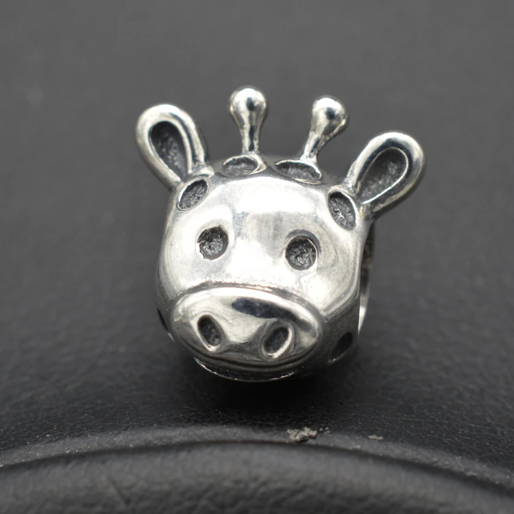 Lovely cartoon small animal string bead silver bracelet fittings suits schoolgirl, dot
Lovely cartoon small animal string bead silver bracelet fittings suits schoolgirl, dot