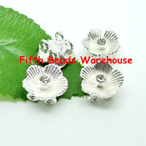 free shipping 15mm silver colour flower shape rhinestone connection beads with 4 hole clasp 50pcs/lot R107
free shipping 15mm silver colour flower shape rhinestone connection beads with 4 hole clasp 50pcs/lot R107