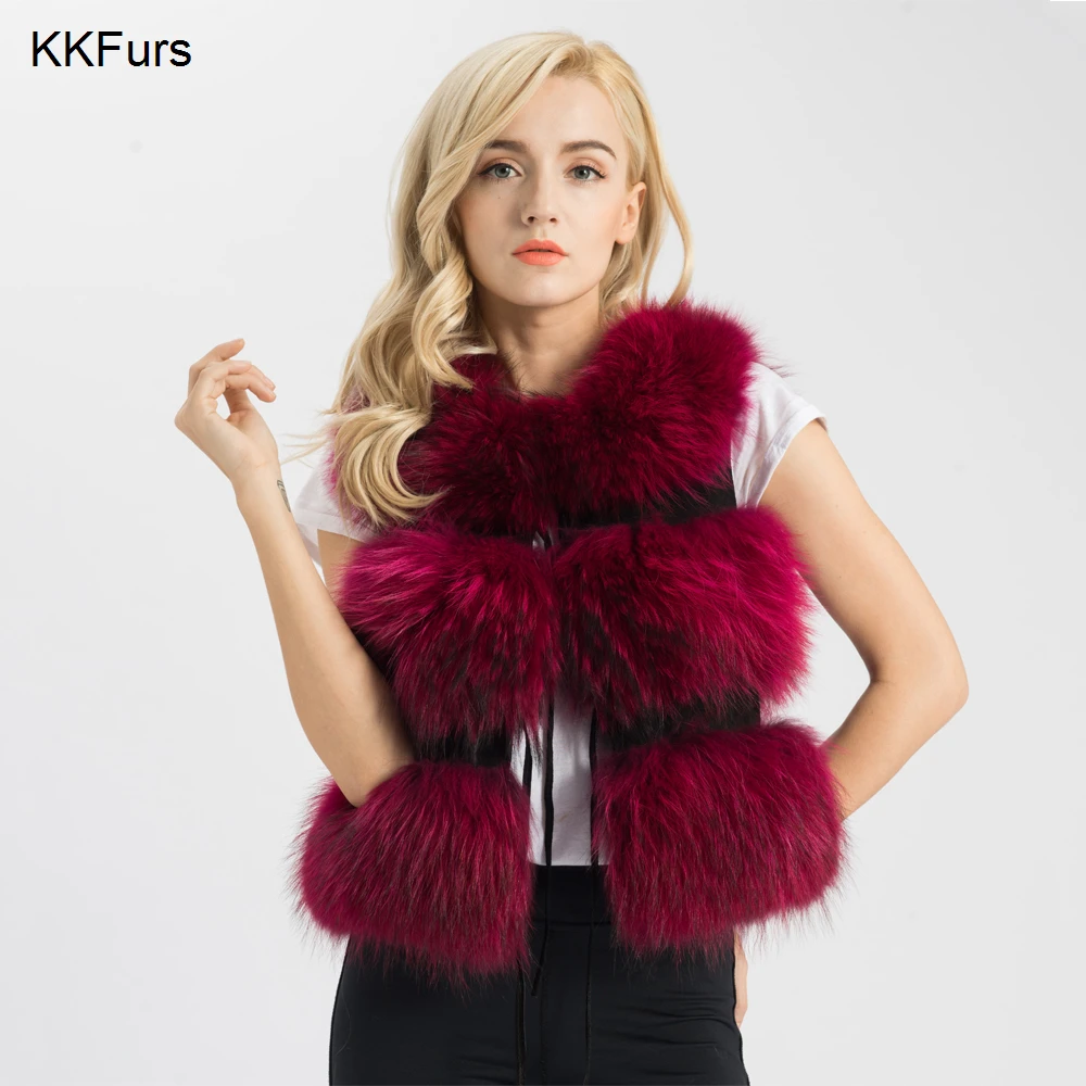 JKKFURS 2019 New Arrivals Real Fur Vest Women Genuine Raccoon Fur Gilet Waistcoat Winter Fashion 3 Rows Vest S1150SJ
JKKFURS 2019 New Arrivals Real Fur Vest Women Genuine Raccoon Fur Gilet Waistcoat Winter Fashion 3 Rows Vest S1150SJ