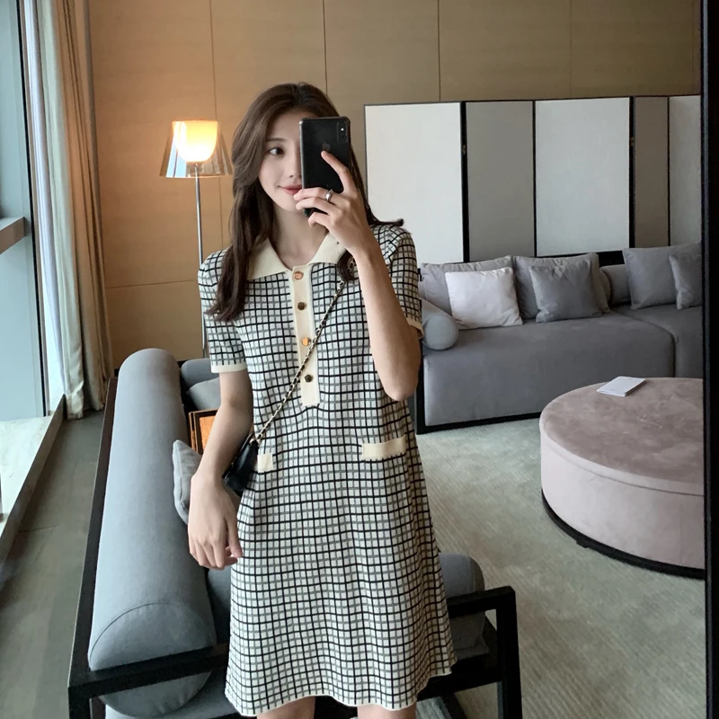 Aihuyigui summer short lapel single-breasted plaid knit dress women elegant stretchy knit plaid grid dress mujer vestidos dr288
Aihuyigui summer short lapel single-breasted plaid knit dress women elegant stretchy knit plaid grid dress mujer vestidos dr288