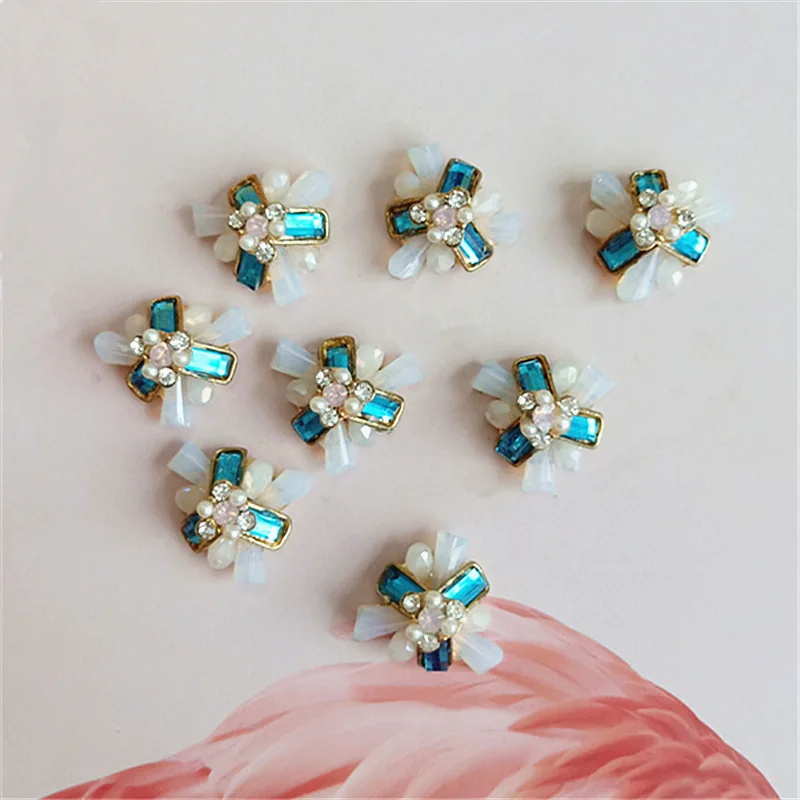 20PCS 18mm Fashion Metal Alloy KC Gold Crystal Rhinestone Flowers Buckle Clasps Connectors DIY Clothing Jewelry Findings
20PCS 18mm Fashion Metal Alloy KC Gold Crystal Rhinestone Flowers Buckle Clasps Connectors DIY Clothing Jewelry Findings
