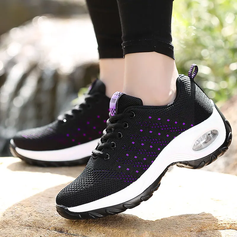 2019 Autumn winter Outdoor Casual Sneaker woman Lightweight Breathable Wedge sneaker Fitness Lady Platform Shoes
2019 Autumn winter Outdoor Casual Sneaker woman Lightweight Breathable Wedge sneaker Fitness Lady Platform Shoes