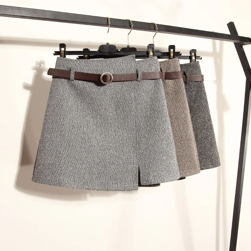 2018 new autumn and winter irregular high waist above knee mini skirt A-Line female Korean version sashes solid short skirt
2018 new autumn and winter irregular high waist above knee mini skirt A-Line female Korean version sashes solid short skirt