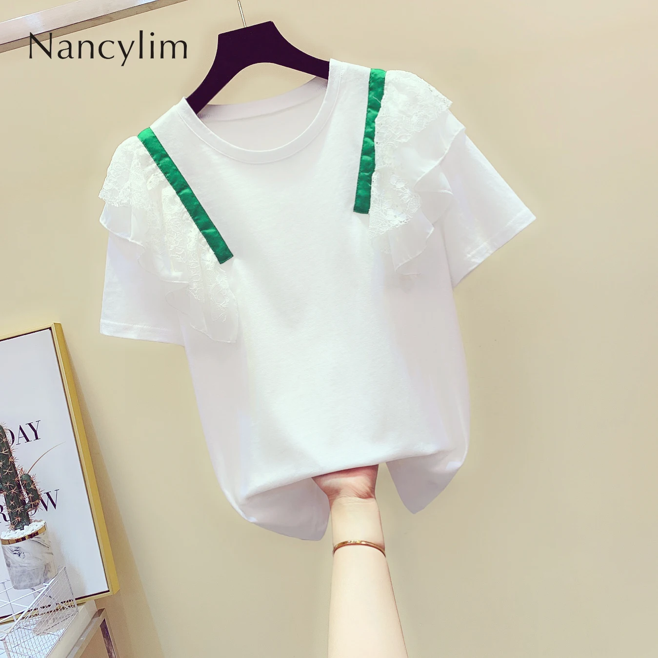 Temperament Splicing Lotus Leaf Edge Round Collar Short-sleeved T-shirt Female Summer Casual Pull Thin Jacket Student Tshirt Top
Temperament Splicing Lotus Leaf Edge Round Collar Short-sleeved T-shirt Female Summer Casual Pull Thin Jacket Student Tshirt Top