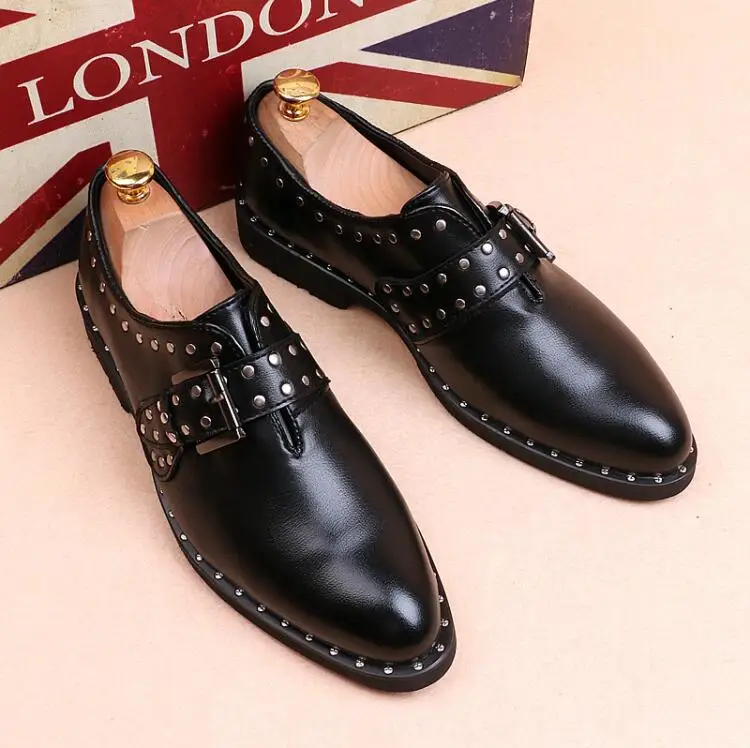 Spring rivet personality pointed shoes club hair stylist buck Increased within 6cm Formal Shoes Bullock Shoes Oxfords Leather
Spring rivet personality pointed shoes club hair stylist buck Increased within 6cm Formal Shoes Bullock Shoes Oxfords Leather