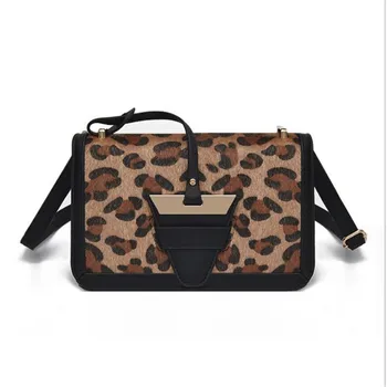 2020 women horse hair shoulder bags leopard women message bags casual cross bod bags for girls drop shipping MN1335
2020 women horse hair shoulder bags leopard women message bags casual cross bod bags for girls drop shipping MN1335