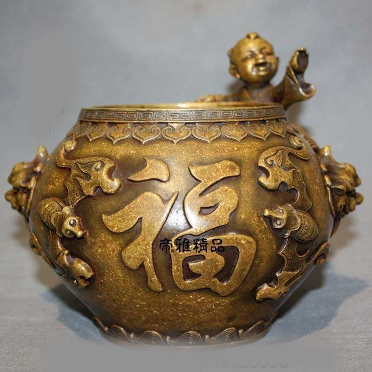 China Bronze Copper Gild Bat Fu Boy Foo Dog Lion Head Tank Crock Jar kettle Pot
China Bronze Copper Gild Bat Fu Boy Foo Dog Lion Head Tank Crock Jar kettle Pot