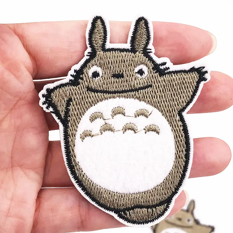 1pcs cute Totoro cat Iron on Embroidered Clothes cartoon Patch diy badges repair holes applique accessories Harajuku style |