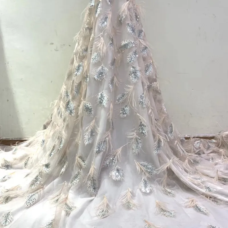 Stylish elegance African Lace Fabric 2019 Latest French Tulle Lace Nigerian Lace With Sequins And Feather For Wedding DG143
Stylish elegance African Lace Fabric 2019 Latest French Tulle Lace Nigerian Lace With Sequins And Feather For Wedding DG143
