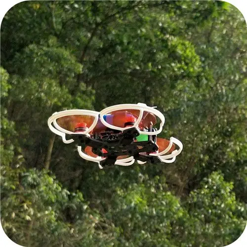 LANTIAN 90L 90mm Brushless FPV Racing Drone with FRYSKY receiver (4)