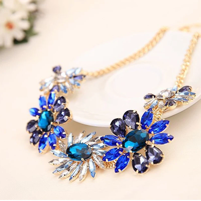 YFJEWE Top Newest Fashion Jewelry Exquisite Rhinestone Pendant Necklace Gem Flower Chain Pendant Necklace For Women Wedding N011
YFJEWE Top Newest Fashion Jewelry Exquisite Rhinestone Pendant Necklace Gem Flower Chain Pendant Necklace For Women Wedding N011