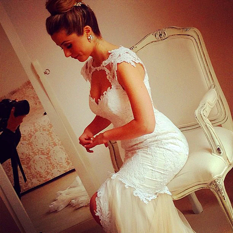 New Romantic Boda Hochzeitskleider Suzhou Dresses For Brides Weddingdress Front Slit Fitted Lace Long Tail Wedding Dress Mermaid
New Romantic Boda Hochzeitskleider Suzhou Dresses For Brides Weddingdress Front Slit Fitted Lace Long Tail Wedding Dress Mermaid