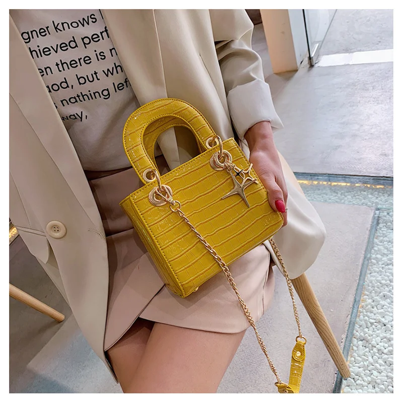 Female 2019 New Alligator Women Handbag PU Leather Lady Tote Bag Messenger Bag Chain High Quality Shoulder Crossbody Bag Bolso
Female 2019 New Alligator Women Handbag PU Leather Lady Tote Bag Messenger Bag Chain High Quality Shoulder Crossbody Bag Bolso