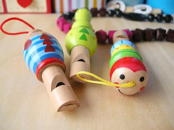 2pcs Lovely animal model wooden whistle cartoon music toy Random shipment Musical Whistling baby toy can be used as pendant gift
2pcs Lovely animal model wooden whistle cartoon music toy Random shipment Musical Whistling baby toy can be used as pendant gift