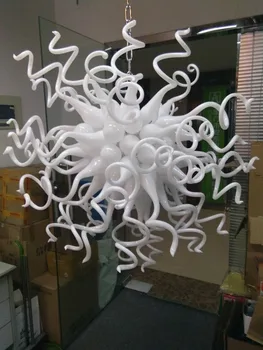 Pure White Curly Glass and Ball Glass Chandelier LED Bulbs Round Shape Elegant Art Decorative Style Chandelier
Pure White Curly Glass and Ball Glass Chandelier LED Bulbs Round Shape Elegant Art Decorative Style Chandelier