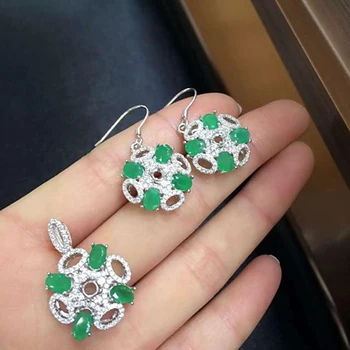 Qi Xuan_Fashion Jewelry_Colombian Green Stone Fashion Necklaces_S925 Solid Silver Pendant Necklaces_factory Directly Sales
Qi Xuan_Fashion Jewelry_Colombian Green Stone Fashion Necklaces_S925 Solid Silver Pendant Necklaces_factory Directly Sales