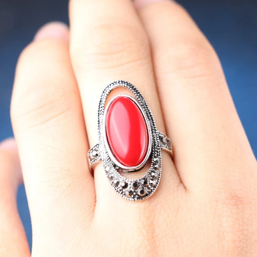 Fashion Women Jewelry New Fashion Retro Antique Silver Color Black Resin Mosaic Rhinestone Ring For Women
Fashion Women Jewelry New Fashion Retro Antique Silver Color Black Resin Mosaic Rhinestone Ring For Women