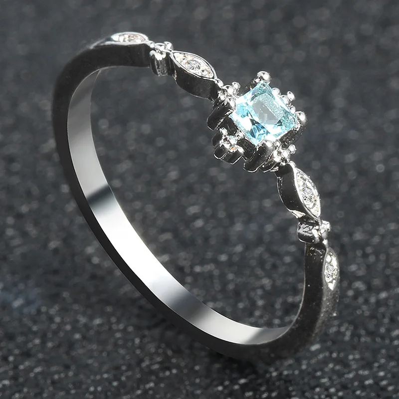 Bohemian Blue Crystal Thin Rings for Women Cubic Zirconia Wedding/Engagement Ring Silver Plated Bague Femme Ring Gift Jewelry
Bohemian Blue Crystal Thin Rings for Women Cubic Zirconia Wedding/Engagement Ring Silver Plated Bague Femme Ring Gift Jewelry