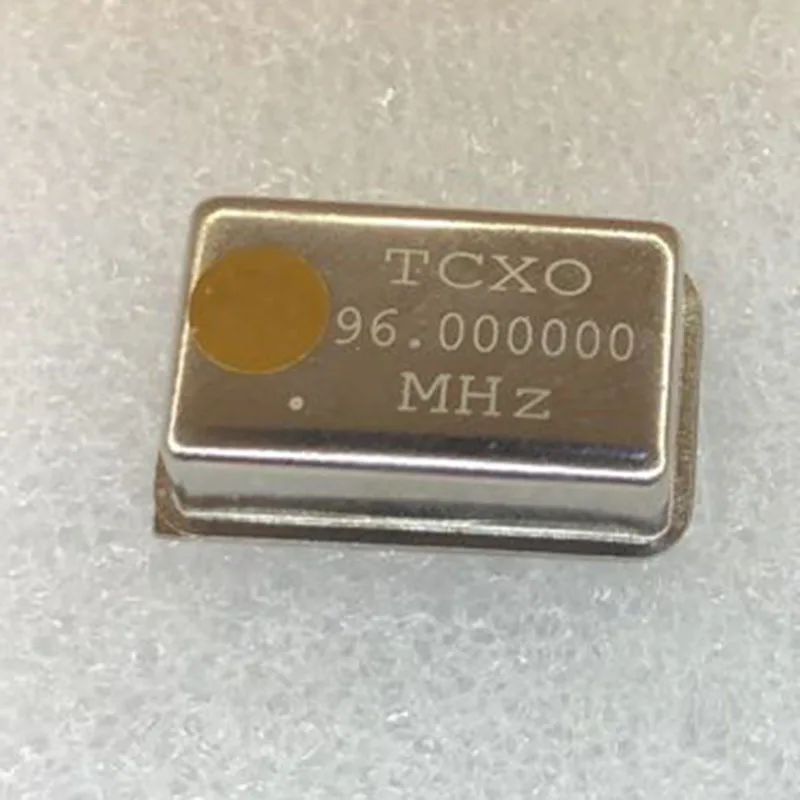 1PCS/LOT TCXO 96.000000MHz 96.000000MHz 96M 96MHz 0.1PPM TCXO Active Crystal Oscillator DIP4 NEW /Fast shipping
1PCS/LOT TCXO 96.000000MHz 96.000000MHz 96M 96MHz 0.1PPM TCXO Active Crystal Oscillator DIP4 NEW /Fast shipping