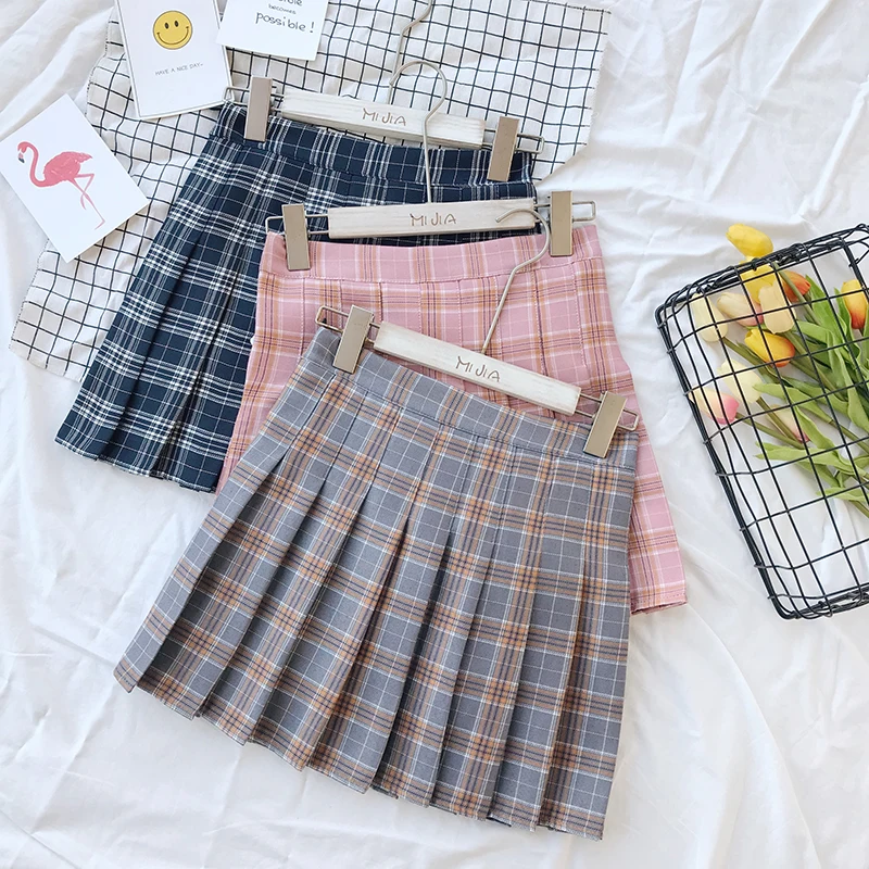 Fashion skirt female autumn 2018 new Korean version of the high waist was thin wild chic student lattice pleated A word skirt
Fashion skirt female autumn 2018 new Korean version of the high waist was thin wild chic student lattice pleated A word skirt
