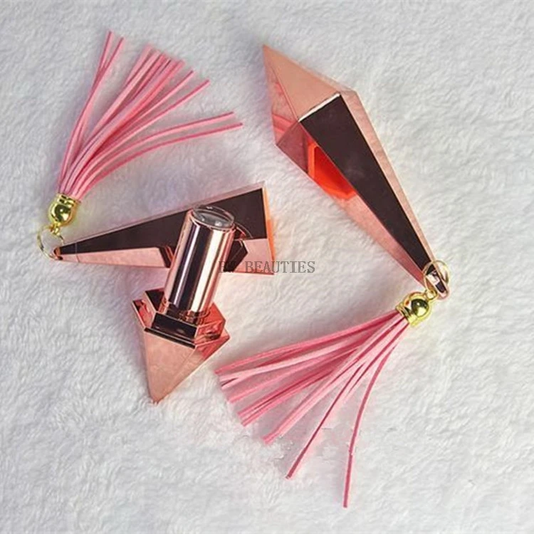 100Pcs/Lot Empty Diamond Shape Lipstick Tube, Rose Gold High Class Lip Balm Tube,Fashion Plastic High-end Lipstick Subpackage
100Pcs/Lot Empty Diamond Shape Lipstick Tube, Rose Gold High Class Lip Balm Tube,Fashion Plastic High-end Lipstick Subpackage