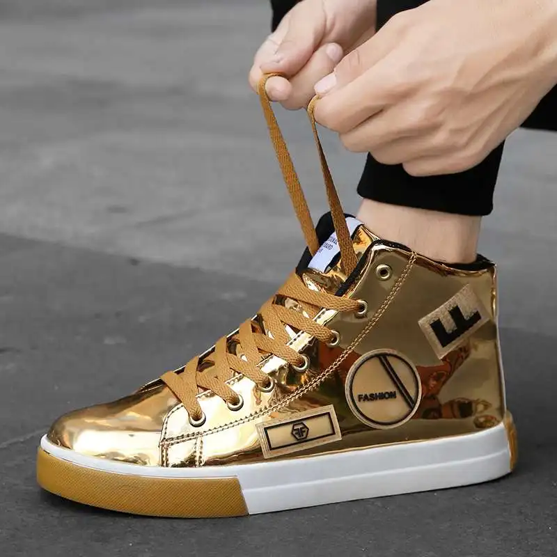 Men's Running shoes Leather shoes hip hop Gold fashion sneakers microfiber high tops Male Vulcanized shoes silver Street shoes
Men's Running shoes Leather shoes hip hop Gold fashion sneakers microfiber high tops Male Vulcanized shoes silver Street shoes