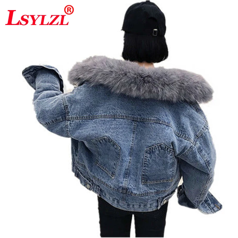 Fashion Large Fur Collar Denim Thick Jacket Women 2018 Winter Warm Loose Cotton Padded Parkas High Quality Blue Short Coat C318
Fashion Large Fur Collar Denim Thick Jacket Women 2018 Winter Warm Loose Cotton Padded Parkas High Quality Blue Short Coat C318