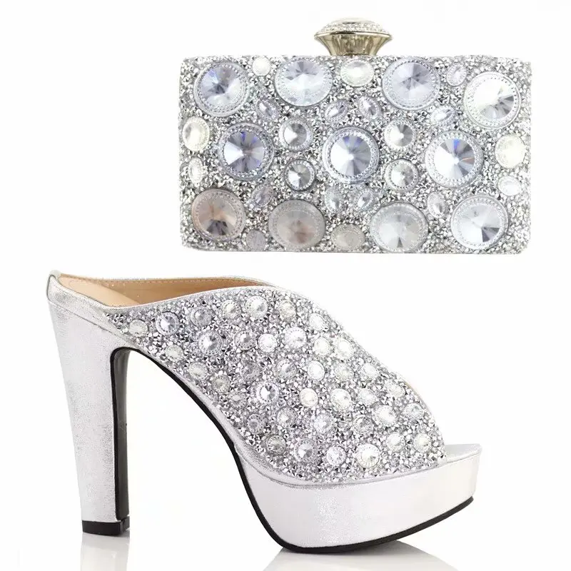 New white Italian Matching Shoes and Bag Set African Wedding Shoe and Bag Set With big Crystal Super Heels Women Shoes
New white Italian Matching Shoes and Bag Set African Wedding Shoe and Bag Set With big Crystal Super Heels Women Shoes