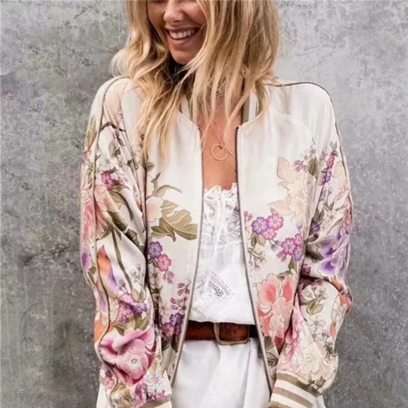 New Fashion Women Floral Jackets Autumn Long Sleeve Zipper Style Baseball Jacket Female Street Wear Clothes
New Fashion Women Floral Jackets Autumn Long Sleeve Zipper Style Baseball Jacket Female Street Wear Clothes