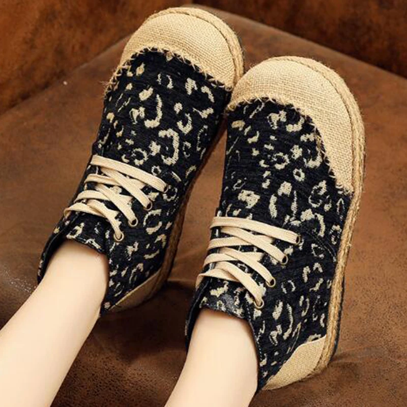 summer zhongbang mouth shoes woman Flat round lacing Leopard shoes retro shoes folk-custom women's casual shoes sy48
summer zhongbang mouth shoes woman Flat round lacing Leopard shoes retro shoes folk-custom women's casual shoes sy48