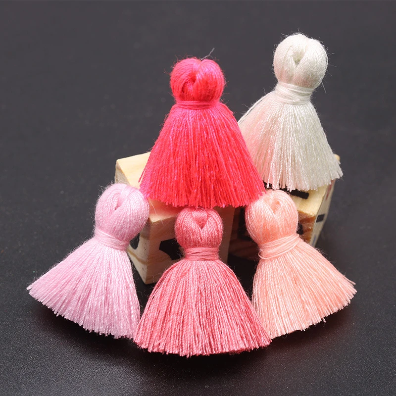 10PC 3CM Mini Cotton Fat Tassel Pendant Home Textile Curtain Clothing Pendant Tassel Diy Key Bag Bracelet Necklace Craft Tassels
10PC 3CM Mini Cotton Fat Tassel Pendant Home Textile Curtain Clothing Pendant Tassel Diy Key Bag Bracelet Necklace Craft Tassels