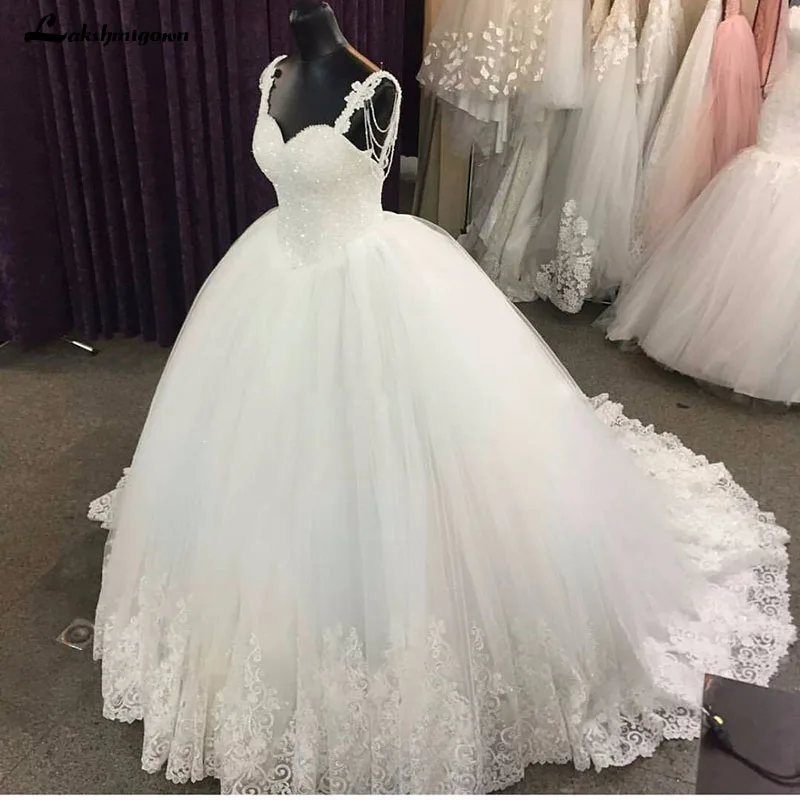 Crystal Lace Applique Luxury Wedding Dresses 2019 Elegant Ivory Cheap Bridal Ball Gown Robe De Mariage
Crystal Lace Applique Luxury Wedding Dresses 2019 Elegant Ivory Cheap Bridal Ball Gown Robe De Mariage