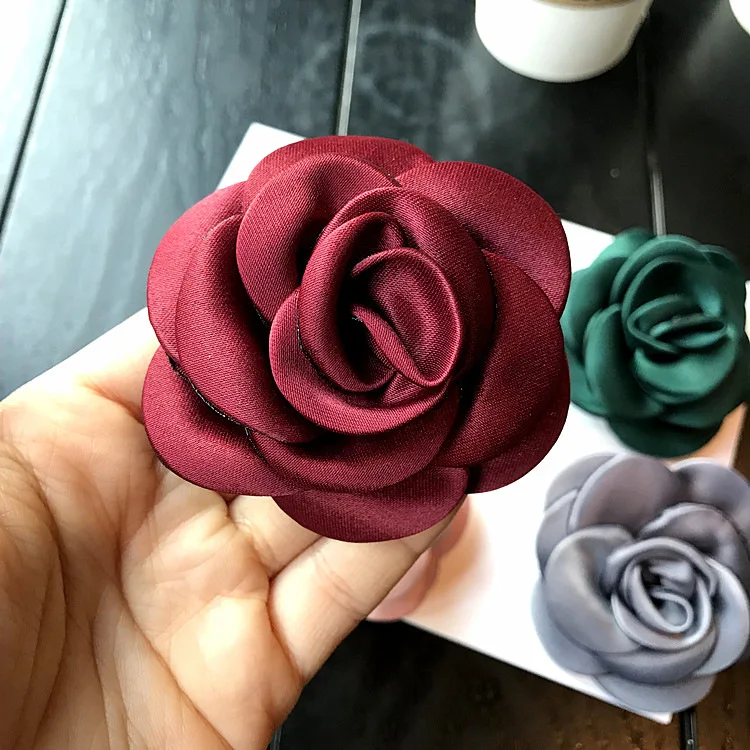 Hand-made Korean Fabric Silk Rose Lapel Pins and Brooches Flower Brooch Pin for Women's Suit Shirt Collar Hair Women Accessories
Hand-made Korean Fabric Silk Rose Lapel Pins and Brooches Flower Brooch Pin for Women's Suit Shirt Collar Hair Women Accessories