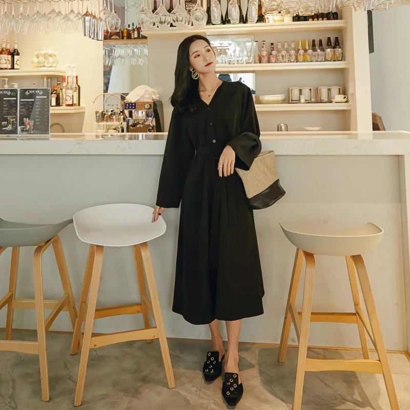 2019 spring Fashion women comfortable elegant black coat new arrival high quality temperament vintage holiday loose trend trench
2019 spring Fashion women comfortable elegant black coat new arrival high quality temperament vintage holiday loose trend trench
