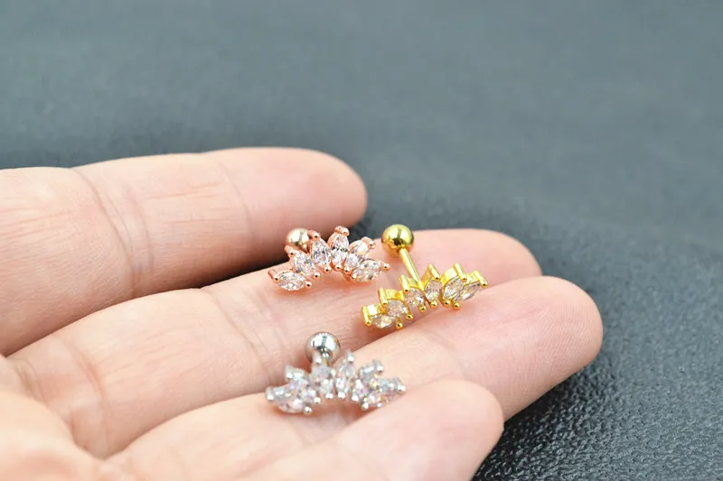 Lot 10pcs Body Jewelry- Shine 6 CZ Gems Ear Studs/Earring Helix Bar Upper Earring Body Piercing Diath Earring 16g New
Lot 10pcs Body Jewelry- Shine 6 CZ Gems Ear Studs/Earring Helix Bar Upper Earring Body Piercing Diath Earring 16g New