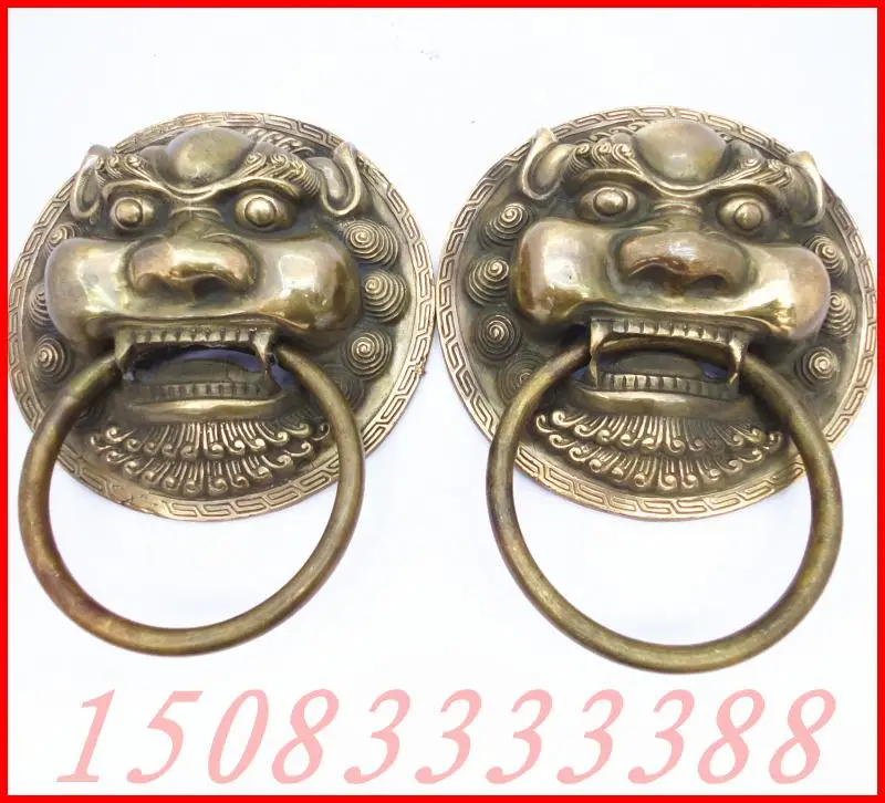 Bronze statue copper knocker crafts a pair of lion knocker pull ring hand ring apotropaic
Bronze statue copper knocker crafts a pair of lion knocker pull ring hand ring apotropaic