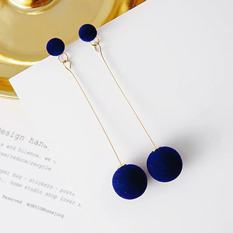 Fashion Red/Black/Gray/Blue Plush Ball Earrings For Women Korea Personality Round Long Tassel Earrings Statement Jewelry Gifts
Fashion Red/Black/Gray/Blue Plush Ball Earrings For Women Korea Personality Round Long Tassel Earrings Statement Jewelry Gifts