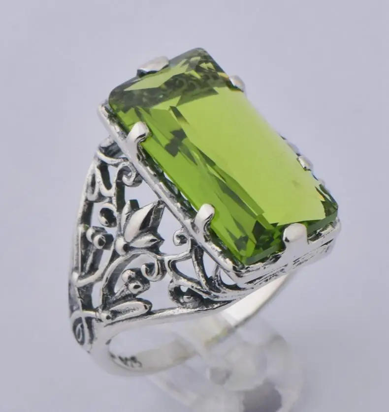 Amazing!!!Fashionable sexy goddess charm of 925 sterling silver hollow out archaize peridot ring free shipping
Amazing!!!Fashionable sexy goddess charm of 925 sterling silver hollow out archaize peridot ring free shipping