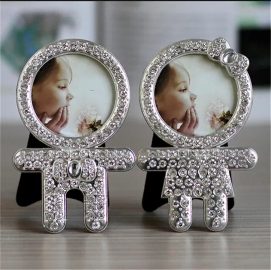 2pcs Mini Crystal Baby Boy Girl Photo Frame 2Inch Metal Home Decor Wedding Favor Bridal Baby Shower Gifts
2pcs Mini Crystal Baby Boy Girl Photo Frame 2Inch Metal Home Decor Wedding Favor Bridal Baby Shower Gifts