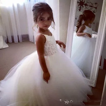 Cheap Spaghetti Lace And Tulle Flower Girl Dresses For Wedding White Ball Gown Princess Girls Pageant Gowns Dresses Girls
Cheap Spaghetti Lace And Tulle Flower Girl Dresses For Wedding White Ball Gown Princess Girls Pageant Gowns Dresses Girls