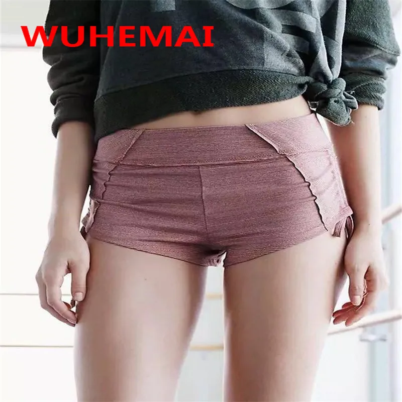 Moving belt rib Yoga Shorts female slim shorts Female Trousers Yoga shorts New Sports running Womens Running Shorts
Moving belt rib Yoga Shorts female slim shorts Female Trousers Yoga shorts New Sports running Womens Running Shorts