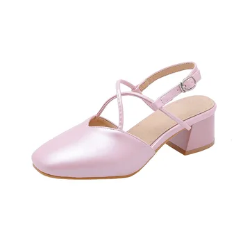 2019 summer new style rough with medium size code 32-48 buckle with square head Baotou sandals female
2019 summer new style rough with medium size code 32-48 buckle with square head Baotou sandals female