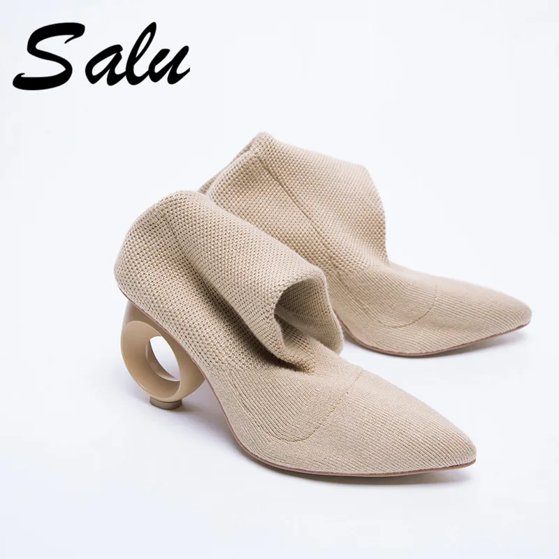 Salu New Arrival Women Mid-calf Boots Sexy Patchwork strange Heels Warm Socks Boots Ladies Night Club Party Boots
Salu New Arrival Women Mid-calf Boots Sexy Patchwork strange Heels Warm Socks Boots Ladies Night Club Party Boots