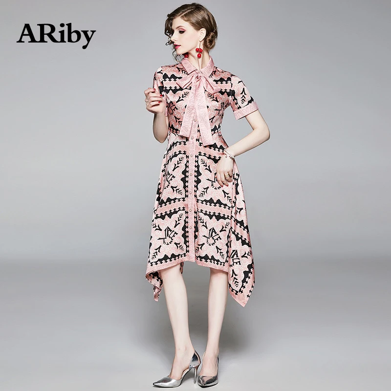 ARiby Women Elegant Slim Printed Dress 2019 Summer New Fashion Office Lady Short Sleeve Turn-down Collar A-Line Sashes Dresses
ARiby Women Elegant Slim Printed Dress 2019 Summer New Fashion Office Lady Short Sleeve Turn-down Collar A-Line Sashes Dresses