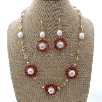 S012606 20" White Pearl Chain CZ Pave Flower Necklace Earrings Set
S012606 20" White Pearl Chain CZ Pave Flower Necklace Earrings Set